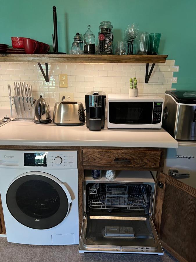 Cozy Loft With Parking And Private Patio W/ Grill Apartment Wilmington Luaran gambar