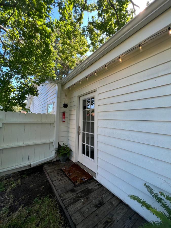 Cozy Loft With Parking And Private Patio W/ Grill Apartment Wilmington Luaran gambar