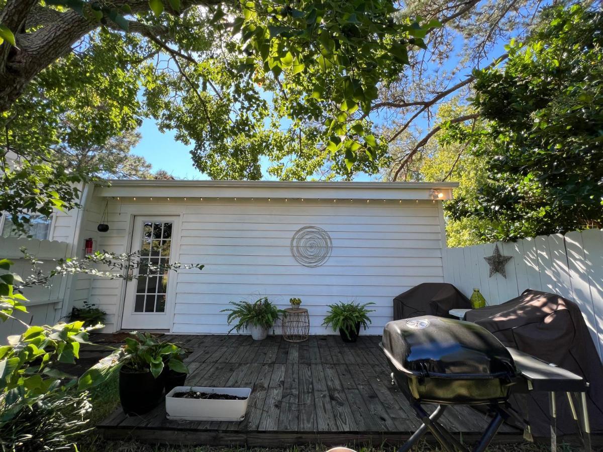 Cozy Loft With Parking And Private Patio W/ Grill Apartment Wilmington Luaran gambar